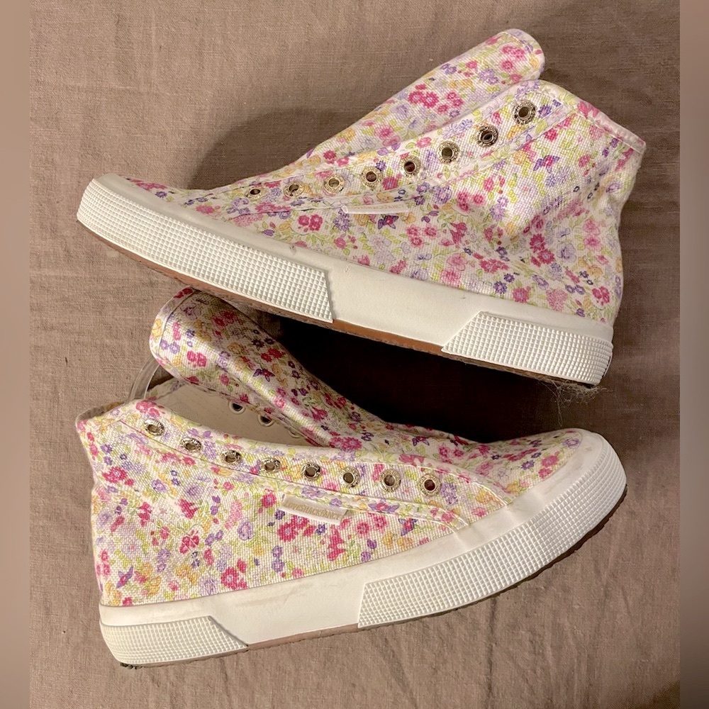 Love Shack Fancy x Superga Hightop Floral Print Sneakers 8-8.5/39.5